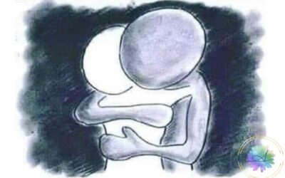 O abraço é uma longa conversa que acontece sem palavras.